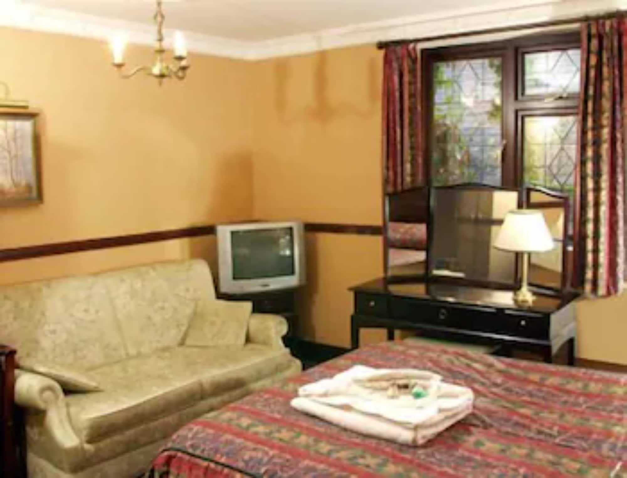 Crown & Cushion Hotel Chipping Norton Extérieur photo