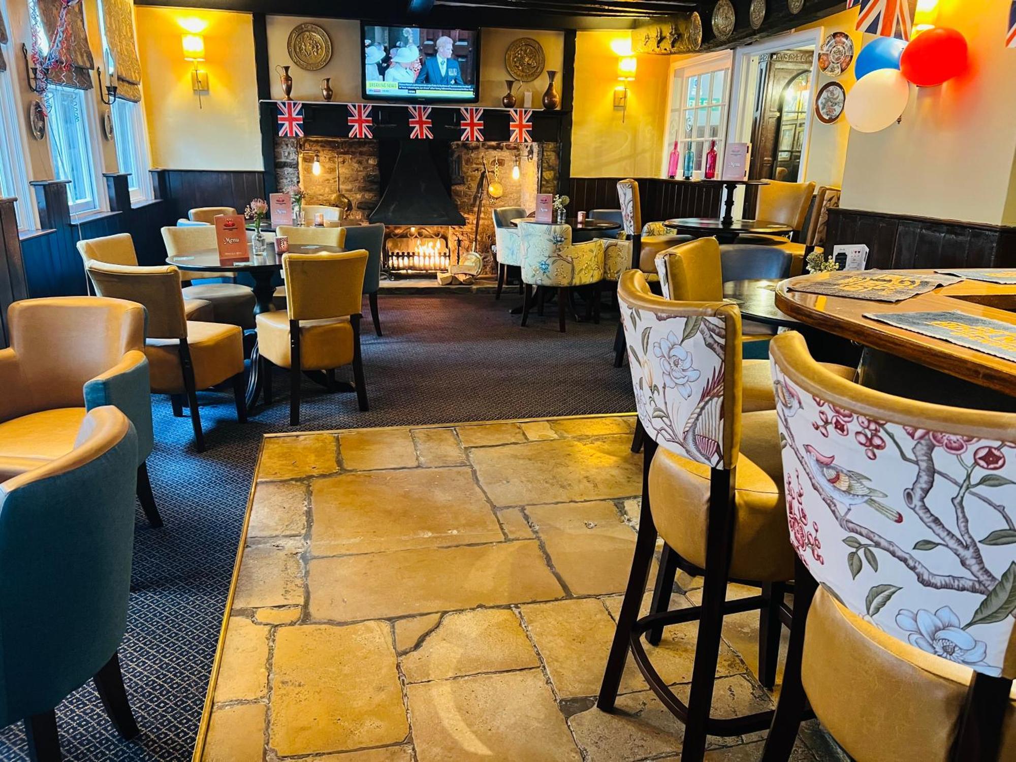 Crown & Cushion Hotel Chipping Norton Extérieur photo