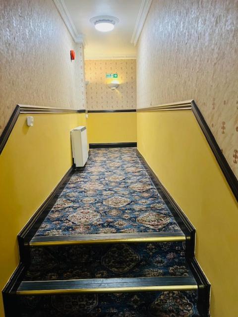 Crown & Cushion Hotel Chipping Norton Extérieur photo